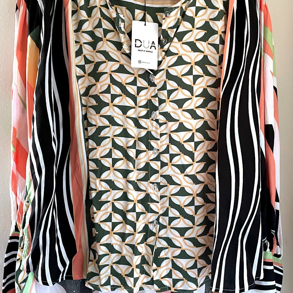 Pattern Blouse - Picture 2 of 6
